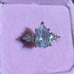 Elegant Silver Teardrop Ring